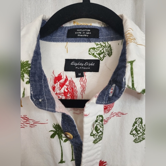 Eighty Eight Platinum Retro Hawaiian Shirt Size Medium Red and White - Picture 2 of 4